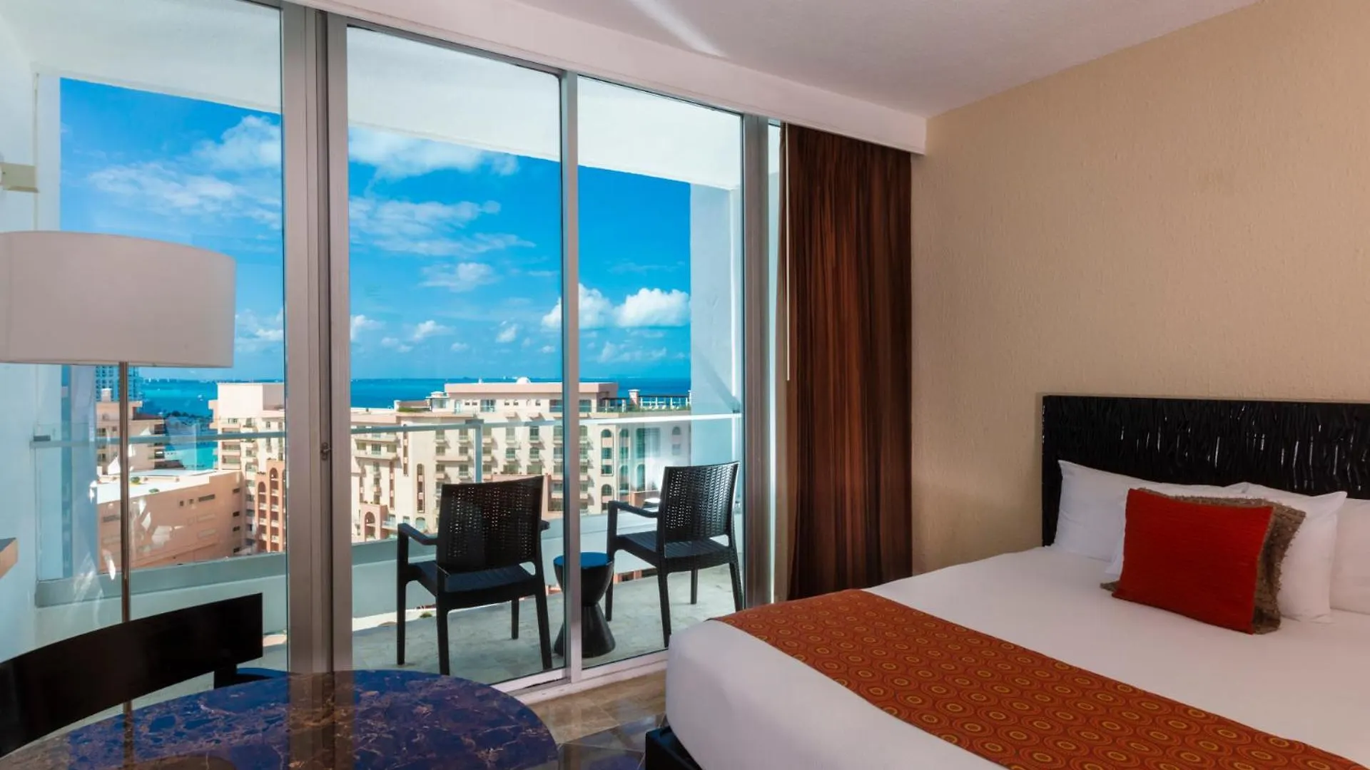 Resort Krystal Grand Cancun All Inclusive