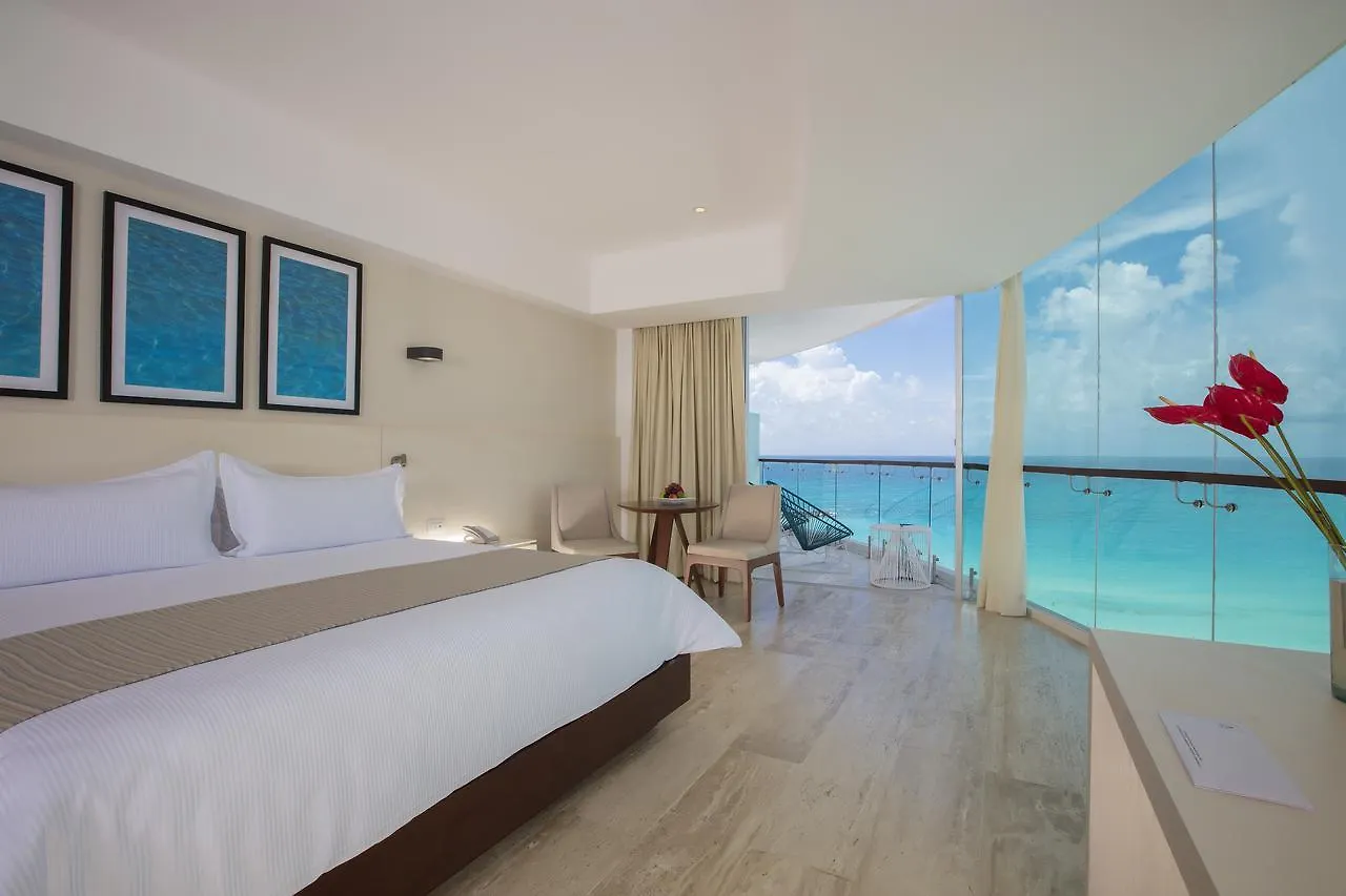 Krystal Grand Cancun All Inclusive