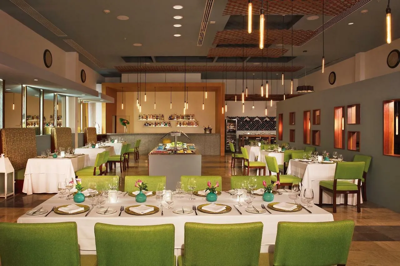 Krystal Grand Cancun All Inclusive 5*,