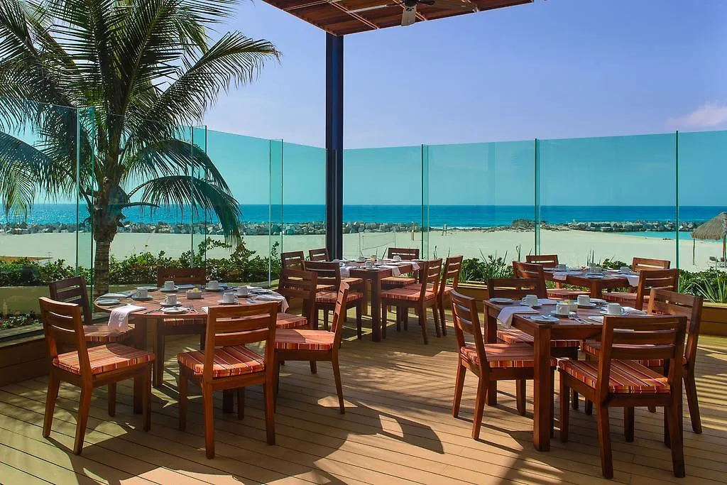 Resort Krystal Grand Cancun All Inclusive