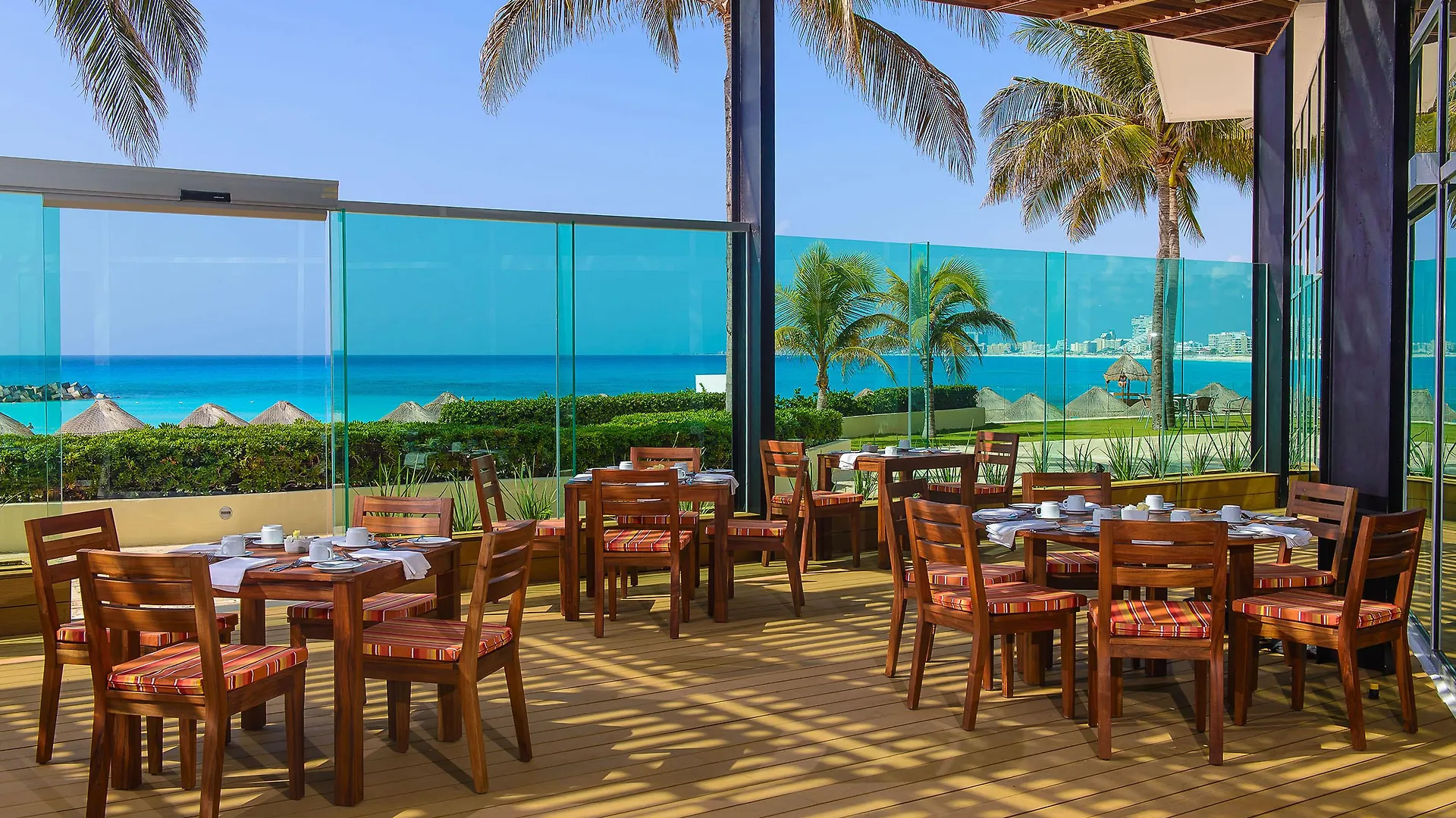 אתר נופש Krystal Grand Cancun All Inclusive